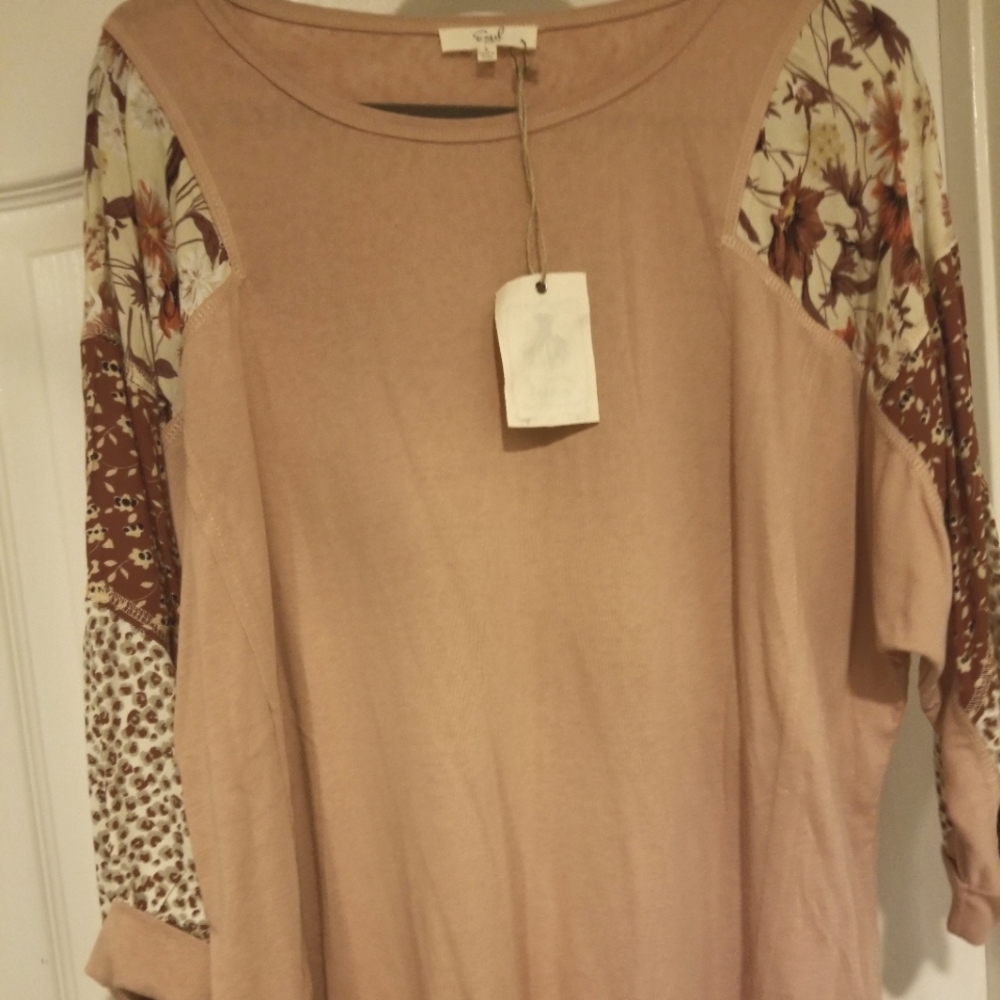 EASAL SPRING TOP Size Large